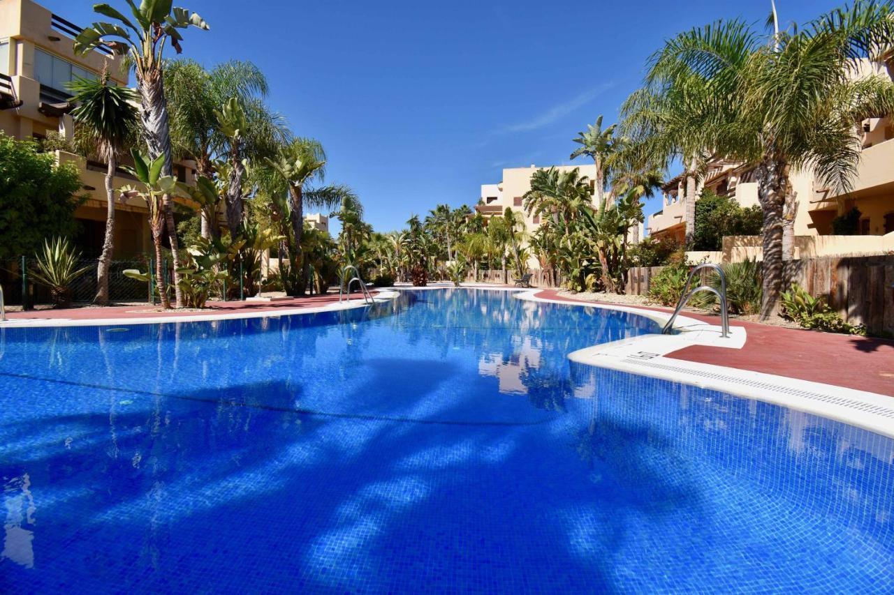 Bahia Marinas - Tu Hogar Con Jardin Privado! Appartement Vera Buitenkant foto