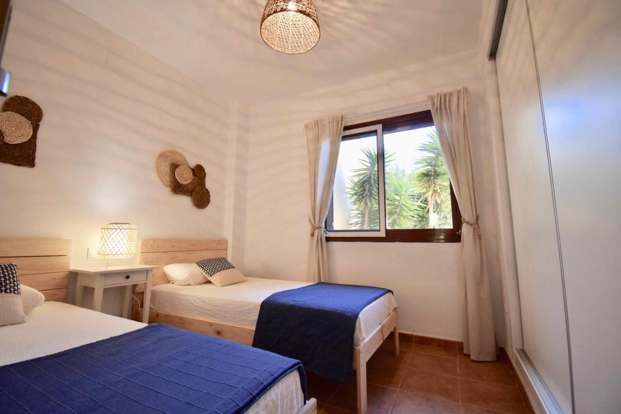 Bahia Marinas - Tu Hogar Con Jardin Privado! Appartement Vera Buitenkant foto
